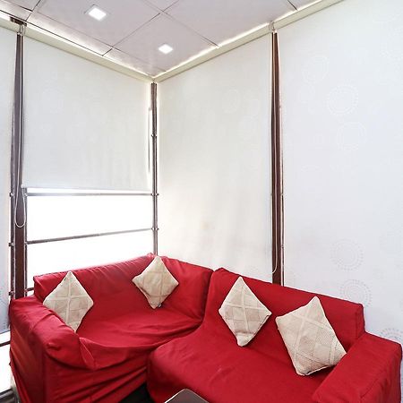 ホテル Oyo 13451 Star Corporate Avenue ニューデリー エクステリア 写真